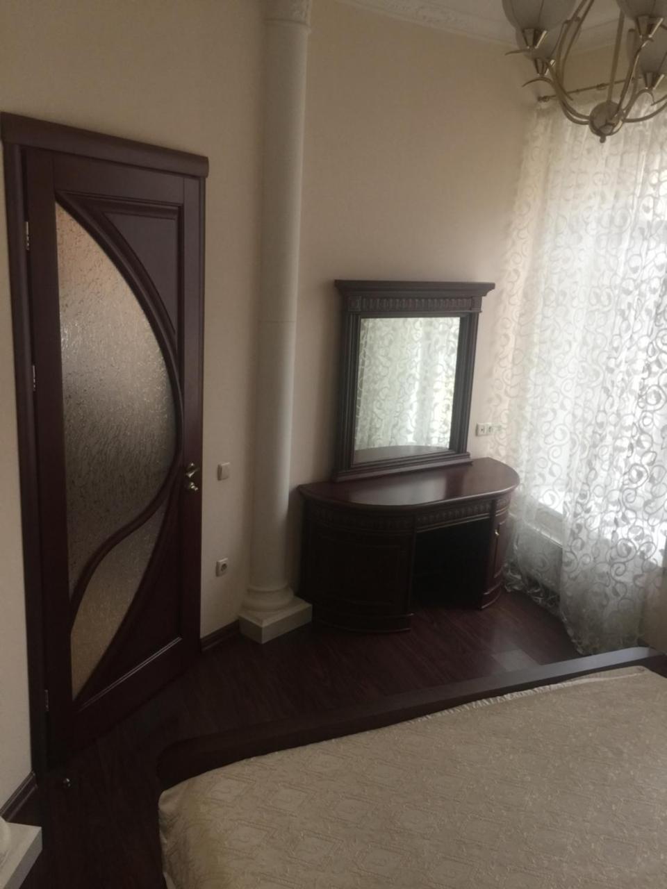 Cozy Studio Near Greek Square Apartment โอเดสซา ภายนอก รูปภาพ